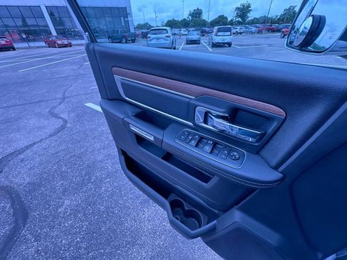 Used 2017 RAM 2500 Laramie w/ Off Road Package AWD/4WD image 30