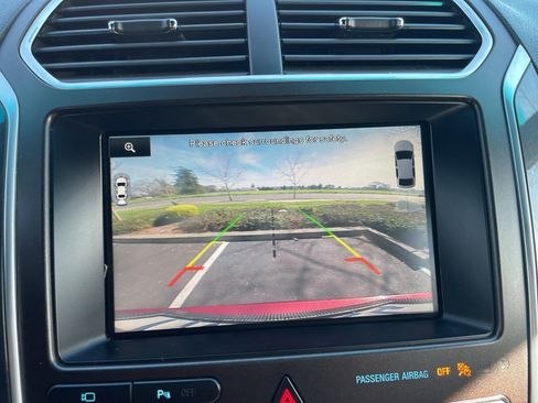 Used 2016 Ford Explorer Sport w/ Equipment Group 401A image 23