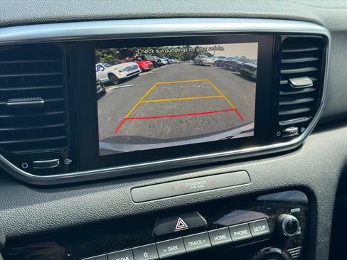 Used 2020 Kia Sportage EX AWD/4WD image 24