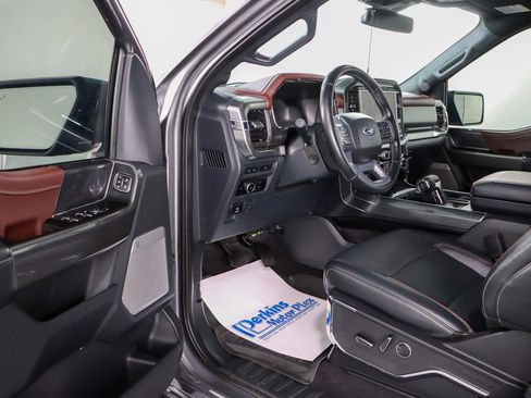 Used 2023 Ford F150 Lariat w/ Equipment Group 502A High image 4