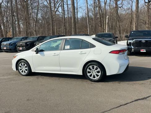 New 2026 Toyota Corolla LE image 6