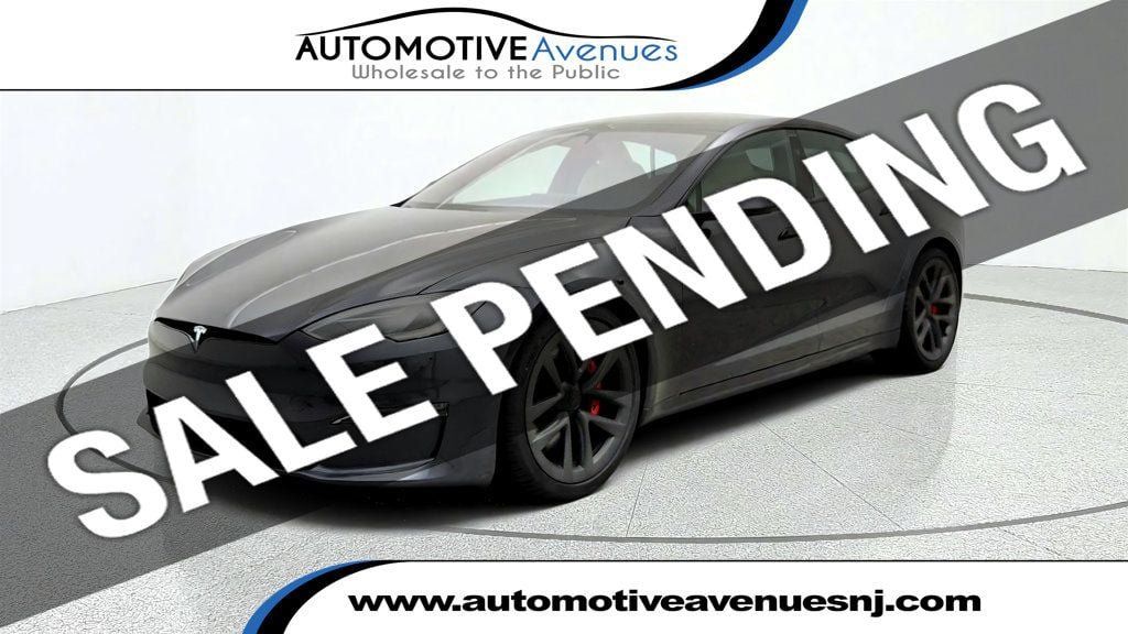 Used 2024 Tesla Model S Plaid AWD/4WD image 1