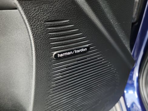 Used 2017 Dodge Challenger R/T Scat Pack RWD image 57