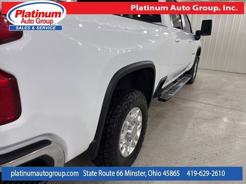 Used 2024 Chevrolet Silverado 2500 LT image 43