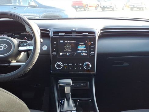 Used 2023 Hyundai Tucson SEL image 10