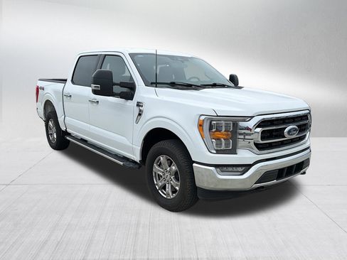Used 2023 Ford F150 XLT w/ Equipment Group 302A High AWD/4WD image 4