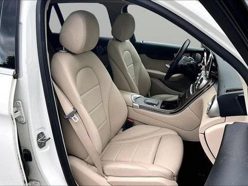 Certified 2020 Mercedes-Benz GLC 300 4MATIC image 15