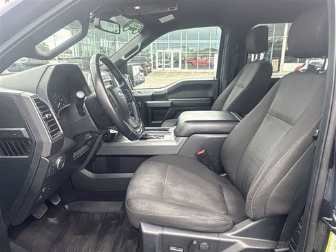 Used 2019 Ford F150 XLT w/ Equipment Group 302A Luxury AWD/4WD image 18
