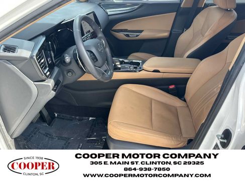 Used 2023 Lexus NX 350 AWD image 9