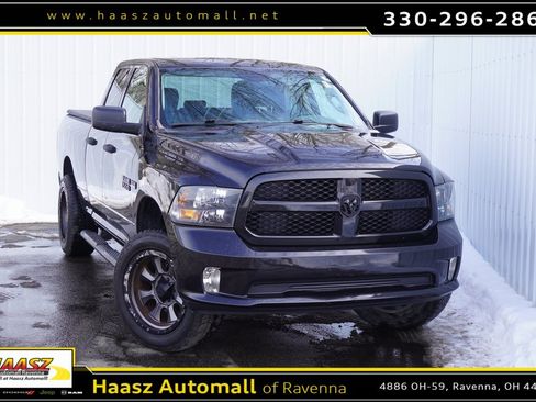Used 2018 RAM 1500 Express w/ Black Ram 1500 Express Group image 1