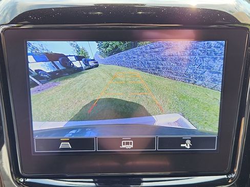 Used 2023 Chevrolet Traverse LT w/ LPO, Floor Liner Package AWD/4WD image 22