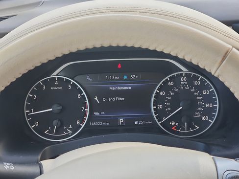 Used 2018 Nissan Murano SV image 14