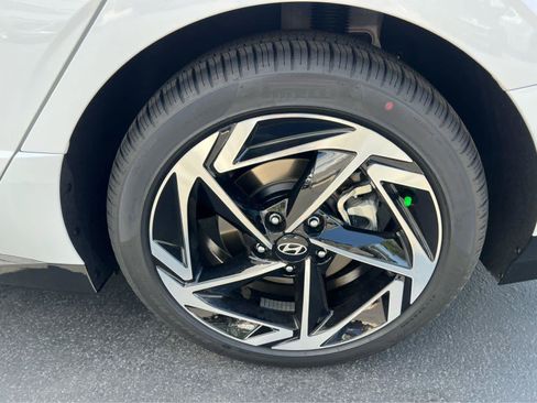 New 2026 Hyundai Sonata SEL AWD/4WD image 14