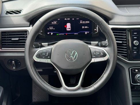 Used 2022 Volkswagen Atlas SE image 14