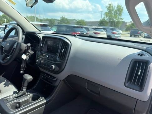 Used 2021 Chevrolet Colorado W/T w/ Custom Special Edition AWD/4WD image 25