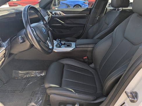 Used 2022 BMW i4 eDrive40 w/ Premium Package image 11