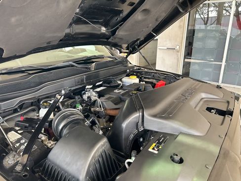 Used 2024 RAM 2500 Laramie w/ Night Edition image 11