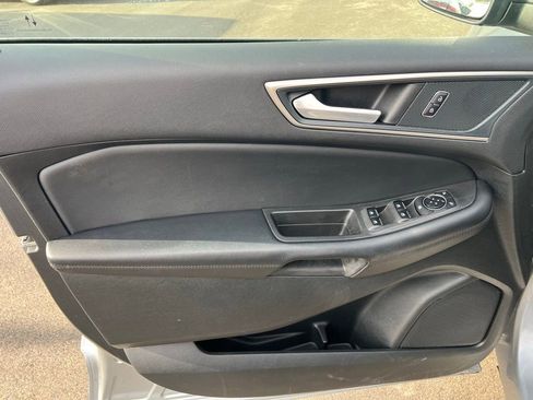 Used 2024 Ford Edge SEL image 15