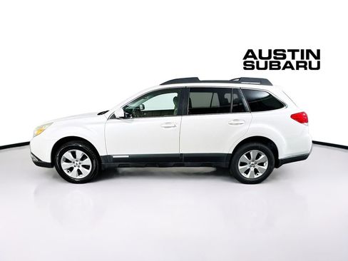 Used 2012 Subaru Outback 2.5i Limited image 4