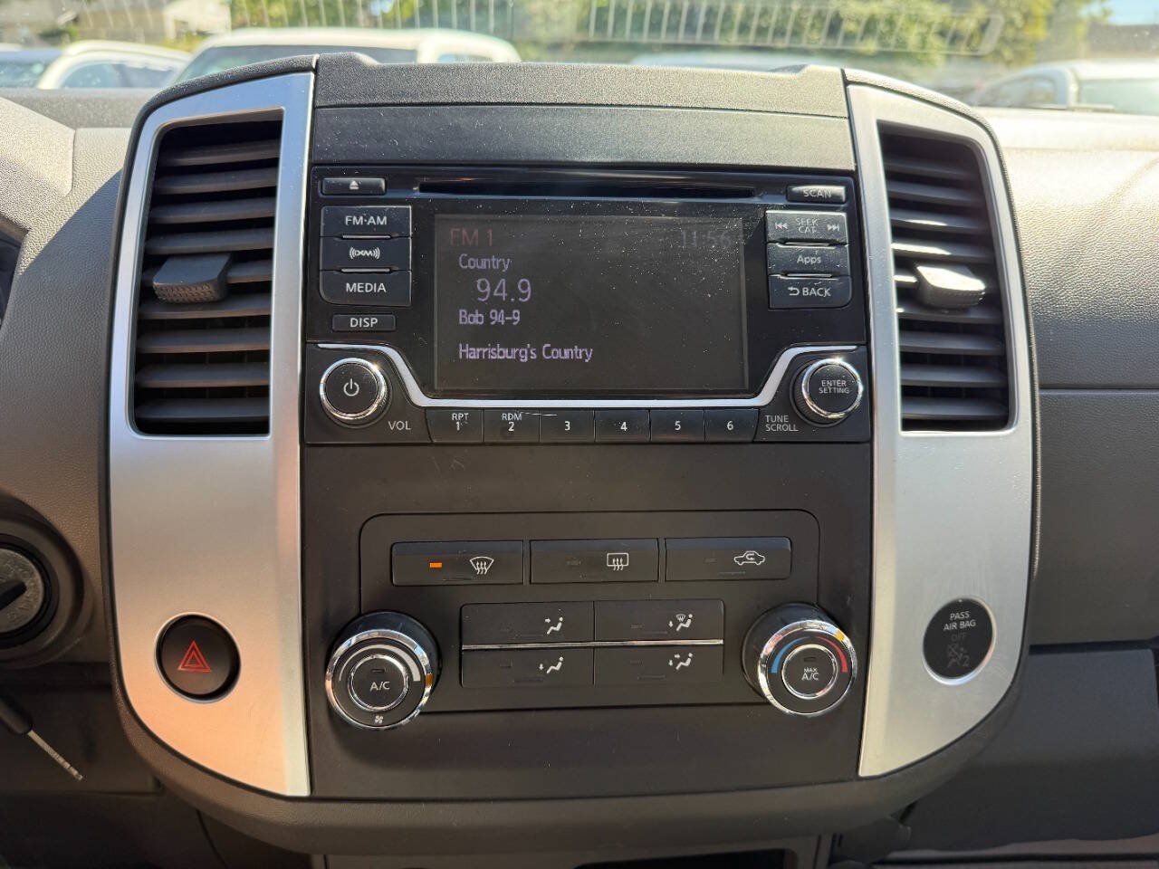 Used 2015 Nissan Xterra S w/ Value Package AWD/4WD image 22