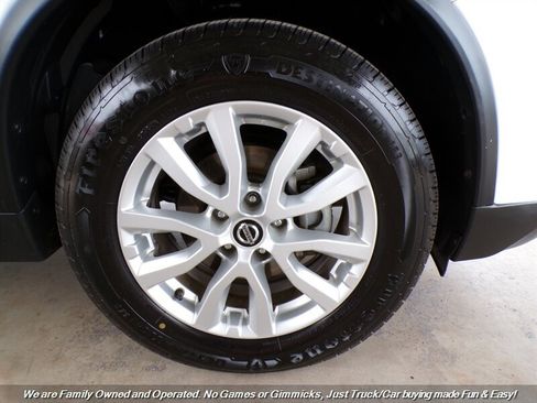Used 2020 Nissan Rogue SV AWD/4WD image 46