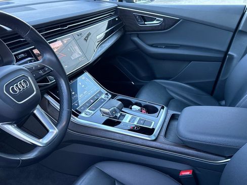 Used 2022 Audi Q7 3.0T Premium Plus w/ Premium Plus Package image 19