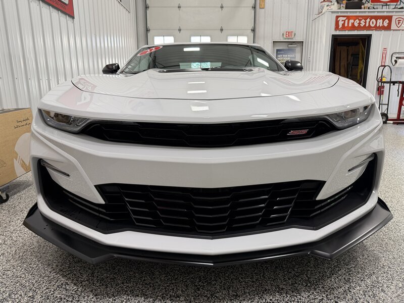 Used 2022 Chevrolet Camaro SS RWD image 17