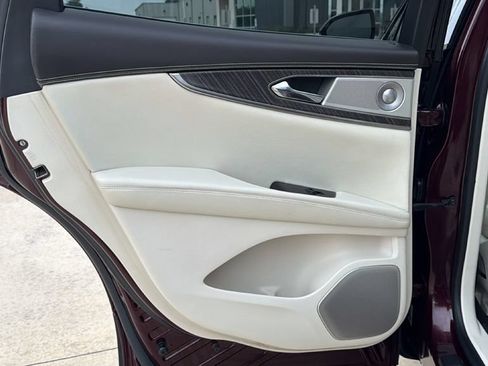 Used 2019 Lincoln Nautilus Black Label FWD image 25