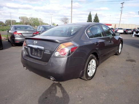 Used 2011 Nissan Altima 2.5 S w/ Special Edition Pkg FWD image 6