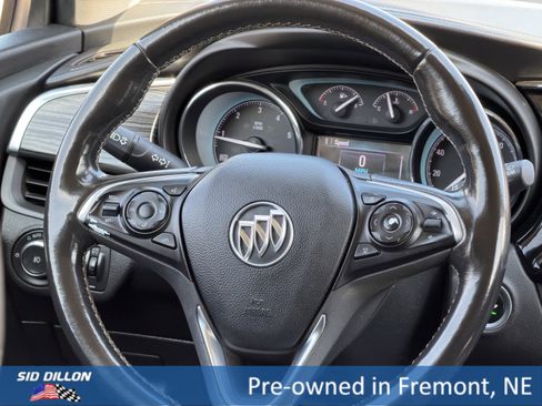 Used 2017 Buick Envision Essence AWD/4WD image 10