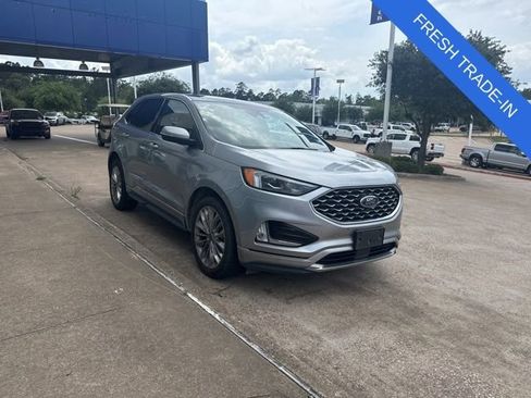 Certified 2021 Ford Edge Titanium w/ Equipment Group 301A image 2