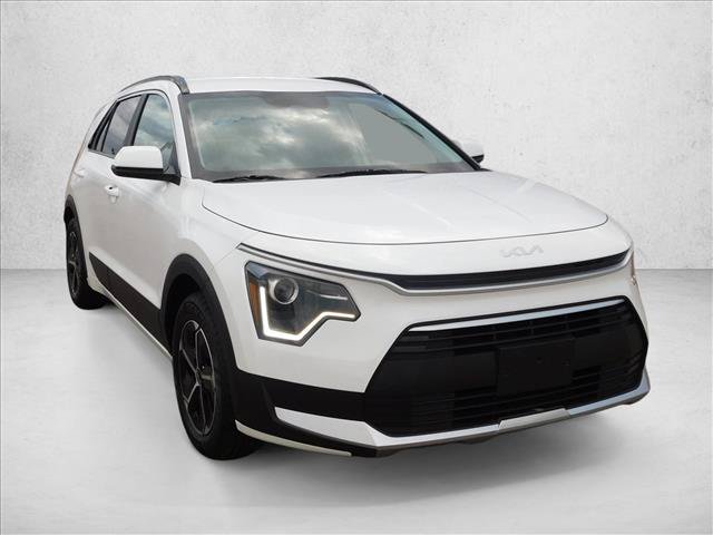 Used 2025 Kia Niro LX FWD image 5