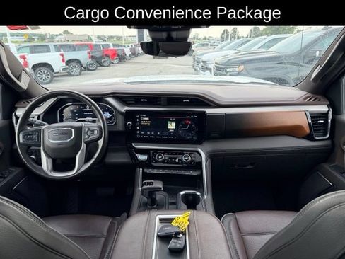 Certified 2022 GMC Sierra 1500 Denali w/ Denali Reserve Package AWD/4WD image 7