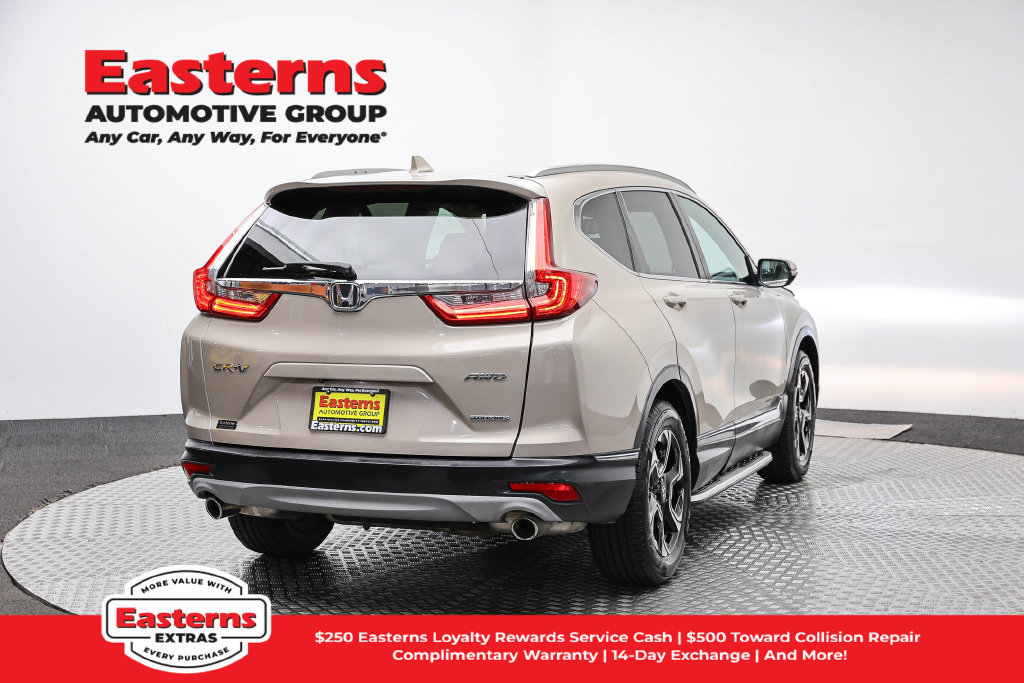 Used 2018 Honda CR-V Touring image 6