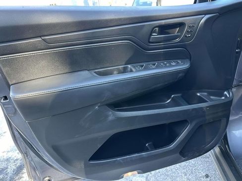 Certified 2025 Honda Odyssey EX-L image 20