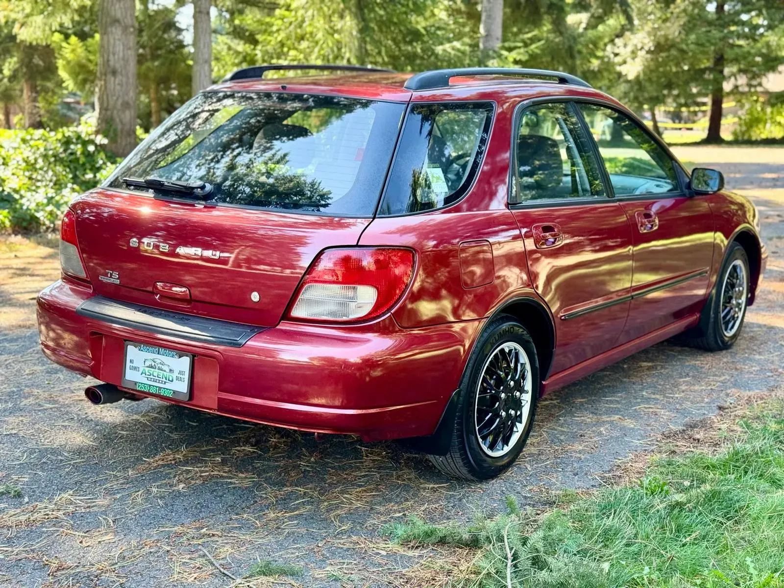 Used 2003 Subaru Impreza TS AWD/4WD image 5