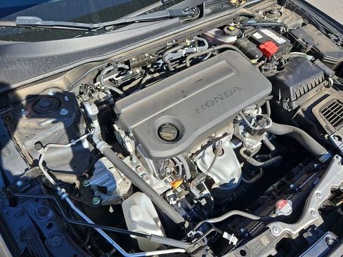 Used 2025 Honda Civic Sport image 33