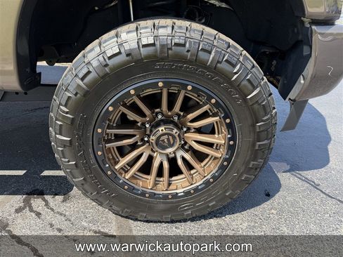 Used 2017 Ford F250 King Ranch w/ King Ranch Ultimate Package AWD/4WD image 18