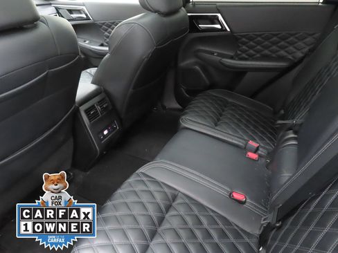 Used 2024 Mitsubishi Outlander SEL FWD image 23