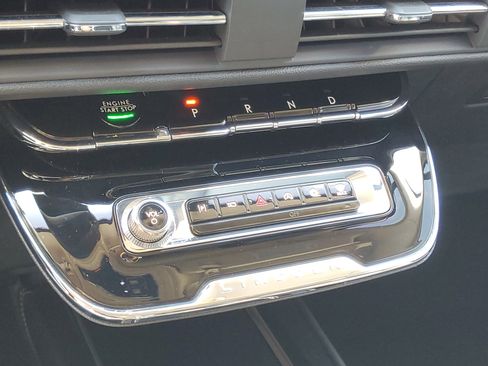 Certified 2023 Lincoln Corsair FWD image 18
