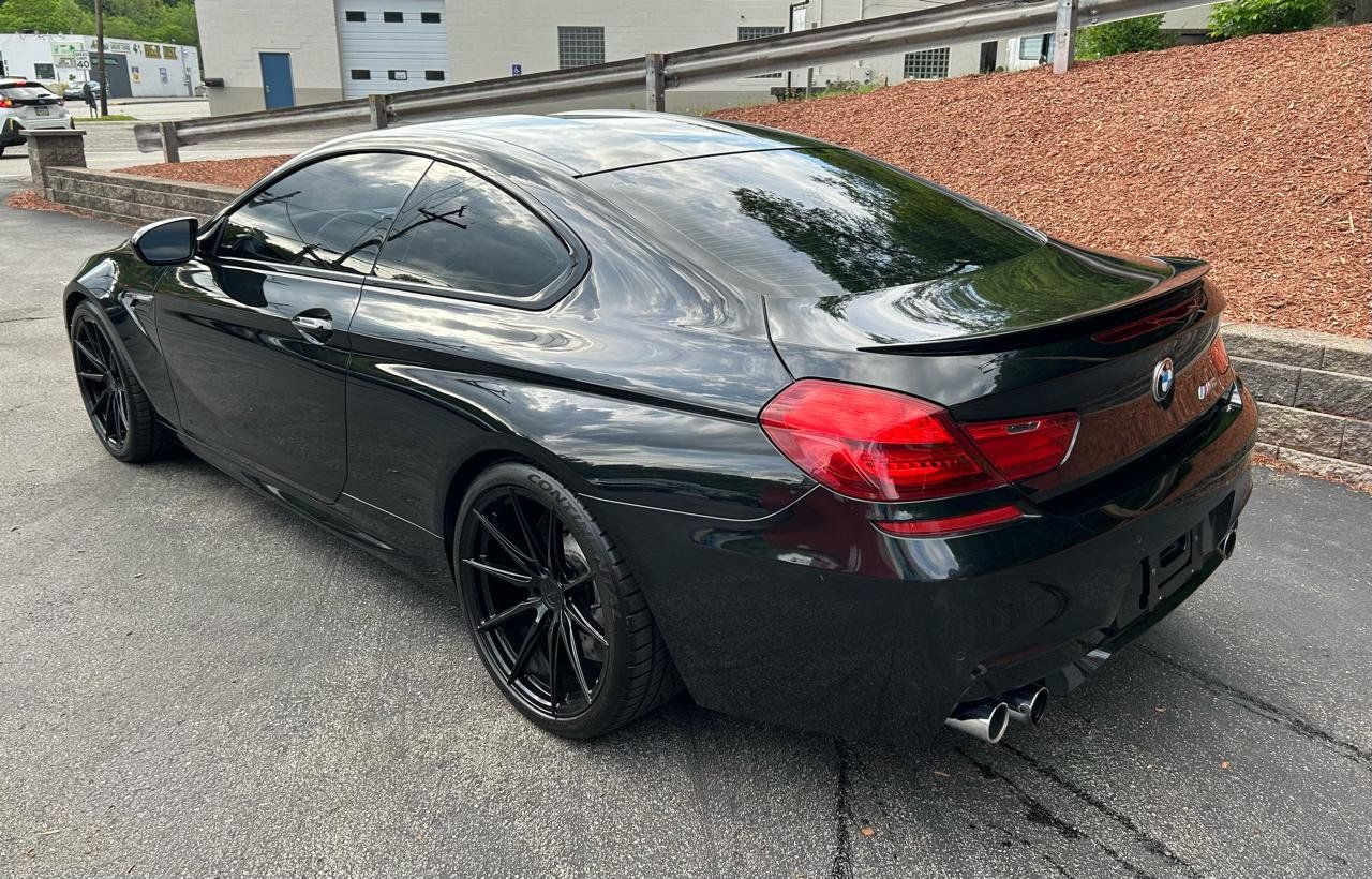 Used 2013 BMW M6 Coupe w/ Executive Pkg RWD image 3