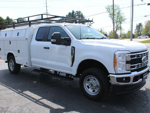 Used 2023 Ford F350 XL w/ XL Chrome Package AWD/4WD image 9