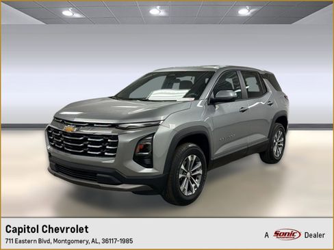 Used 2025 Chevrolet Equinox LT FWD image 1