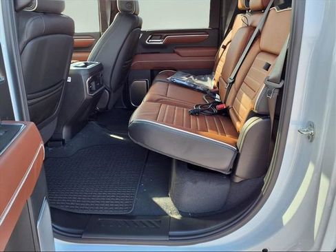 New 2026 GMC Sierra 3500 Denali Ultimate image 26