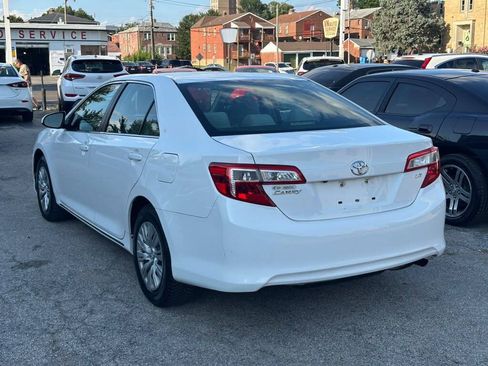 Used 2014 Toyota Camry LE FWD image 6