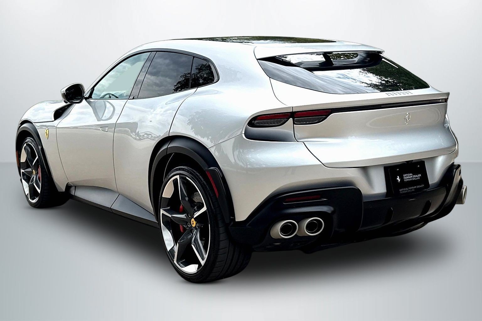 Used 2023 Ferrari Purosangue AWD/4WD image 5