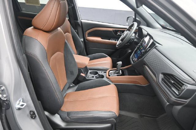 Certified 2025 Subaru Forester Touring w/ Popular Package - Touring AWD/4WD image 30