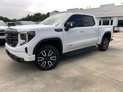 Certified 2024 GMC Sierra 1500 AT4 w/ Technology Package