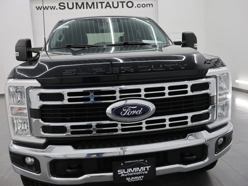 Used 2023 Ford F250 XLT w/ FX4 Off-Road Package image 20