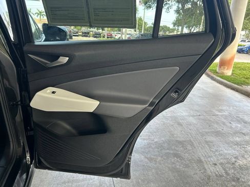 Used 2021 Volkswagen ID.4 1st Edition RWD image 33